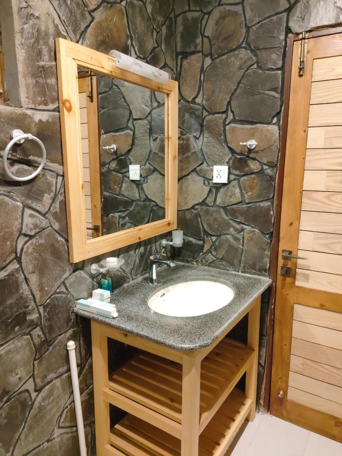 Dream Nest Resorts Skardu Buitenkant foto