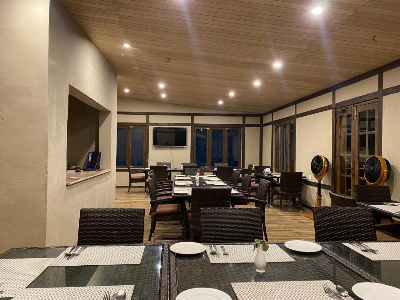 Dream Nest Resorts Skardu Buitenkant foto